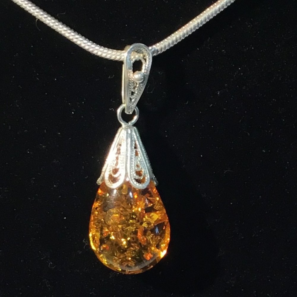 Amber Pendant